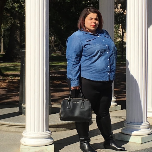 Meet your Posher, Tiffany - Picture 5 of 5